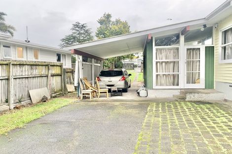 Photo of property in 21 Riverpark Crescent, Henderson, Auckland, 0610