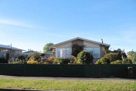 Photo of property in 48 Castletown Place, New Brighton, Christchurch, 8083