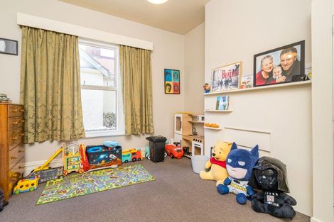 Photo of property in 40 Oxford Street, South Dunedin, Dunedin, 9012