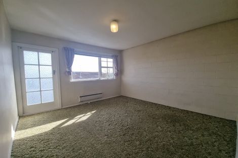 Photo of property in 2/11 Division Street, Riccarton, Christchurch, 8041