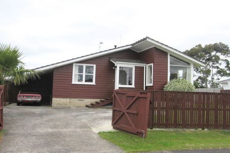 Photo of property in 27 Royal Arch Place, Rosehill, Papakura, 2113