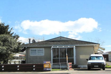 Photo of property in 140 Main Rd Clive, Clive, 4102