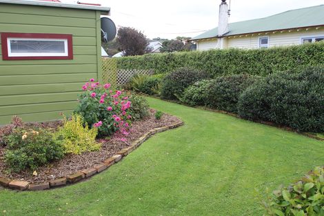 Photo of property in 5 Lea Street, Oamaru North, Oamaru, 9400