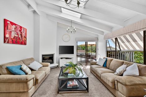 Photo of property in 24 Reeve Drive, Havelock North, 4130