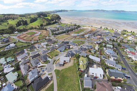 Photo of property in 15 Ariel Place, Snells Beach, 0920