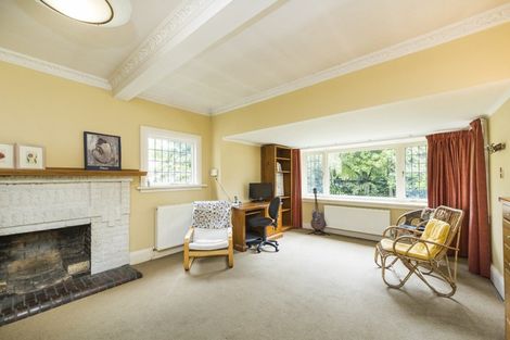 Photo of property in 27 Alan Street, Palmerston North, 4414