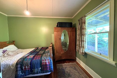 Photo of property in 10 Hinahina Road, Owaka, 9586