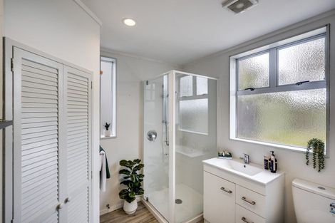 Photo of property in 70 Te Awa Avenue, Te Awa, Napier, 4110