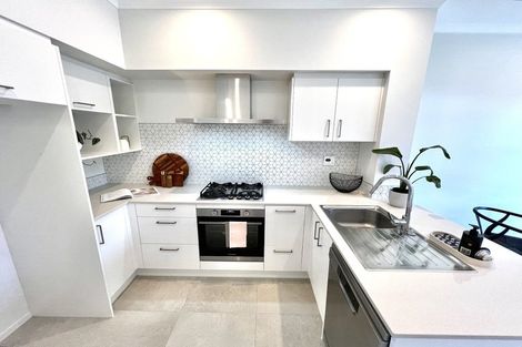 Photo of property in 60 Manarini Road, Westgate, Auckland, 0614