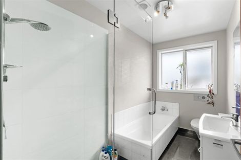 Photo of property in 37 Sparks Road, Hoon Hay, Christchurch, 8025