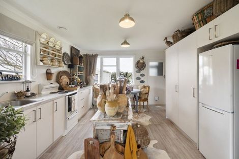 Photo of property in 47 Taumaihi Street, Bulls, 4818