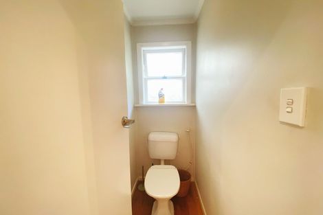 Photo of property in 33 Orion Place, Hillcrest, Auckland, 0627