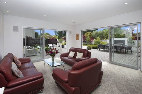 Photo of property in 2 Matisse Place, Burnside, Christchurch, 8053