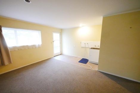 Photo of property in 384 Great South Road, Opaheke, Papakura, 2113