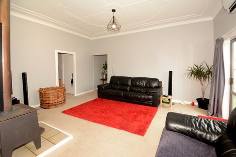 Photo of property in 2a Neill Street, Green Island, Dunedin, 9018