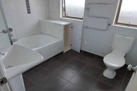 Photo of property in 219/17 Neal Avenue, Glenfield, Auckland, 0629