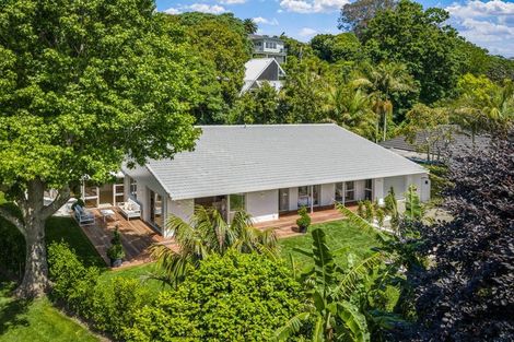 Photo of property in 36b The Circle, Manly, Whangaparaoa, 0930