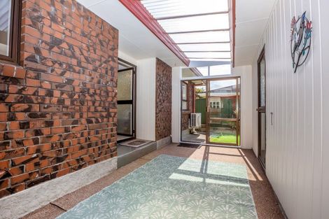 Photo of property in 282c Main Road, Tawa, Wellington, 5028