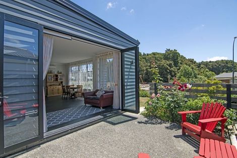 Photo of property in 22 Genia Drive, Wakefield, 7025