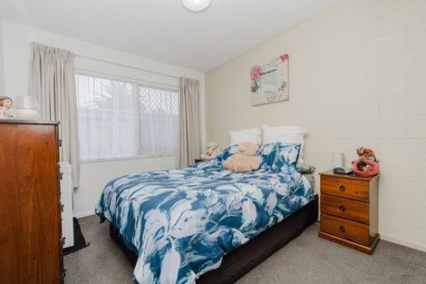 Photo of property in 2/100 River Road, Hamilton East, Hamilton, 3216