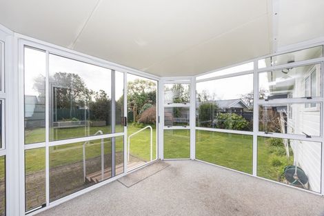 Photo of property in 36 Cedar Crescent, Feilding, 4702