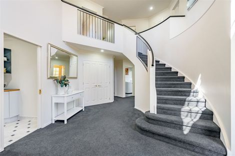 Photo of property in 18 Emerald Hill Drive, Birchville, Upper Hutt, 5018