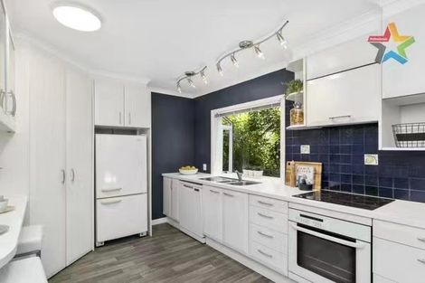 Photo of property in 57 Makara Road, Karori, Wellington, 6012