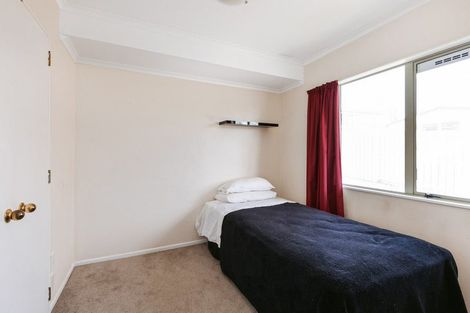 Photo of property in 84 Esmeralda Street, Welcome Bay, Tauranga, 3112