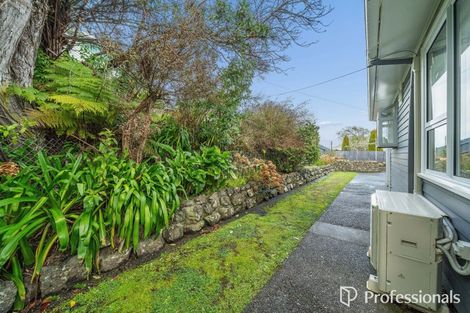 Photo of property in 37 Petrie Street, Wainuiomata, Lower Hutt, 5014