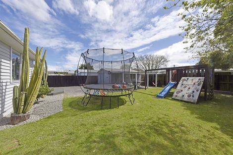 Photo of property in 12 Glenfield Crescent, Mairehau, Christchurch, 8052