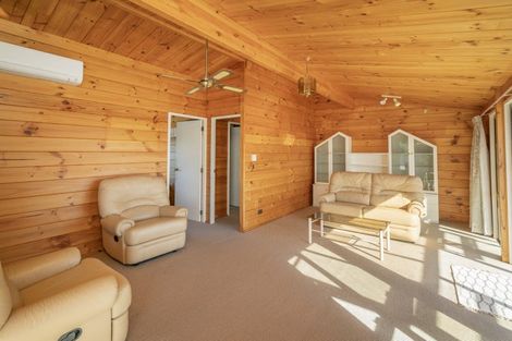 Photo of property in 12 Wharf Road, Tairua, 3508