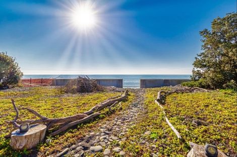 Photo of property in 35 Clifton Road, Haumoana, 4102