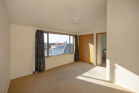 Photo of property in 10 Ure Street, South Hill, Oamaru, 9400