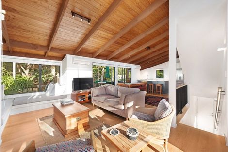 Photo of property in 14 Saint Anne Road, Waipu, 0582