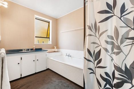 Photo of property in 82 Aronui Road, Bridge Hill, Alexandra, 9320