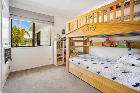 Photo of property in 1 Wharf Road, Te Atatu Peninsula, Auckland, 0610