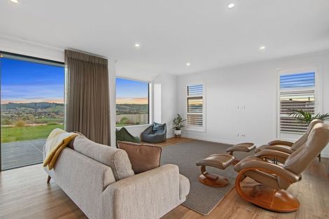 Photo of property in 67 Katania Heights, Brightwater, 7022