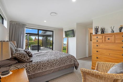 Photo of property in 9 Godley Place, Woodend, 7610