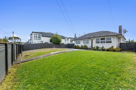 Photo of property in 19 Awatere Street, Clover Park, Auckland, 2023