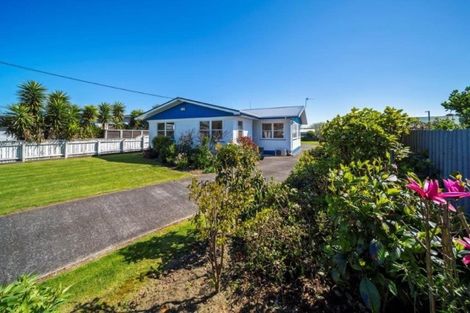 Photo of property in 25 Hunter Street, Hawera, 4610