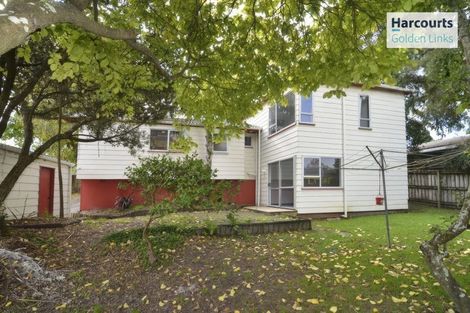 Photo of property in 3 Ballial Place, West Harbour, Auckland, 0618