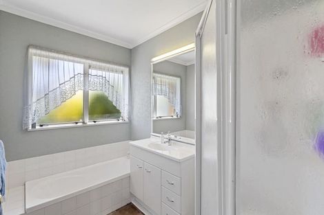 Photo of property in 68 Freyberg Street, Otumoetai, Tauranga, 3110