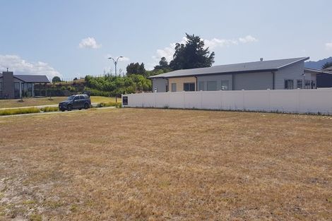 Photo of property in 53 Stace Hopper Drive, One Tree Point, 0118