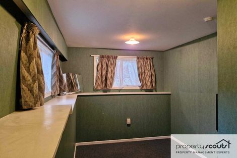 Photo of property in 16 Carlton Terrace, Westown, New Plymouth, 4310