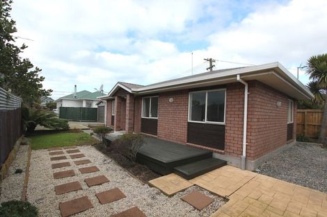 Photo of property in 114a Pine Avenue, South New Brighton, Christchurch, 8062