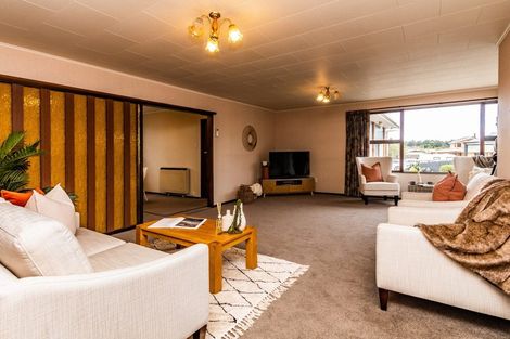 Photo of property in 8 Mcwilliam Avenue, Winton, 9720