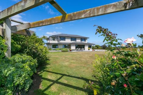 Photo of property in 91 Kaipikari Road, Urenui, 4375