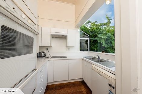 Photo of property in 84 Kilbirnie Crescent, Kilbirnie, Wellington, 6022