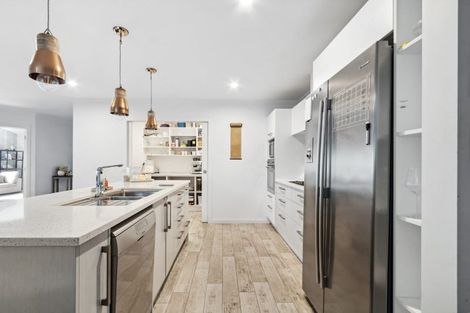 Photo of property in 19 Northbrook Glen, Flagstaff, Hamilton, 3210