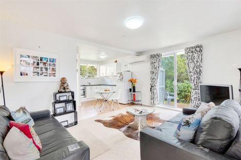 Photo of property in 5/117 Astley Avenue, New Lynn, Auckland, 0600